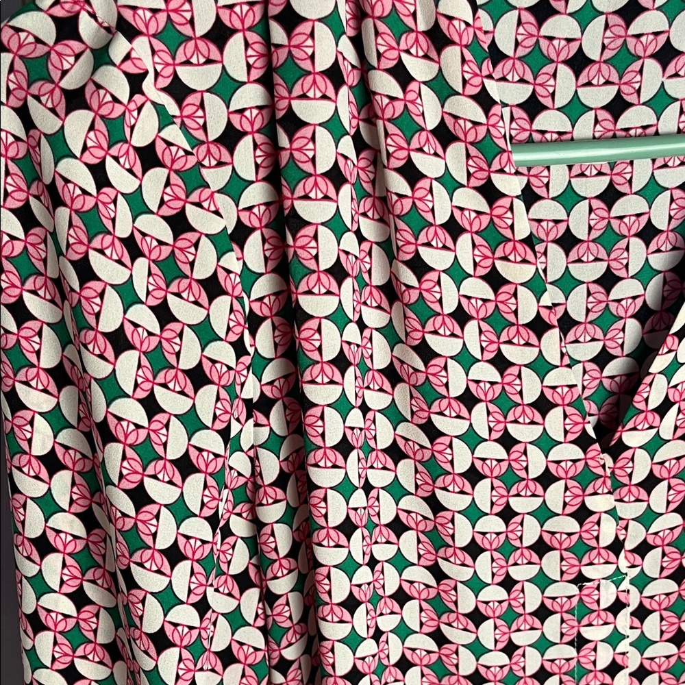 Rose & Olive Geometric Pink and Green Women's Jacket - Picture 3 of 5